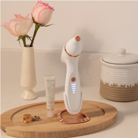 ageLOC LumiSpa iO Rose Gold Cleansing Kit kopia kopia kopia - 4